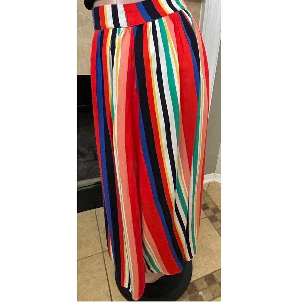 English‎ Factory Sz M rainbow striped maxi skirt, 100% Rayon, button front, boho
